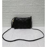 ราคา พู่กระเป๋าสะพายข้าง Topshop ดั้งเดิม (21579482832)