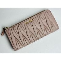 ราคา Used - MIU MIU wallet (27482651919)