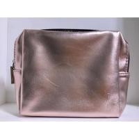 ราคา กระเป๋าเครื่องสำอาง YSL (3330324912)