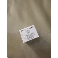 ราคา กล่อง Bobbi brown vitamin enriched face base (27439474795)