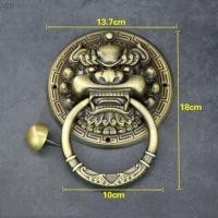 ราคา （โปรโมชั่น）มือจับประตูแบบโบราณทองเหลือง มือจับทองเหลือง รูปหัวสิงห์โต หัวสิงห์เคาะประตู สิงห์ติดประตู (ขนาด 13.7 ซม x 1 (51650159252)