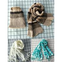 ราคา สินค้า​ผ้าพันคอ+หมวกไหมพรม, ผ้าสำลีสีขาว, ผ้าทอสีเขียวสินค้ามือสอง​ (11345025148)