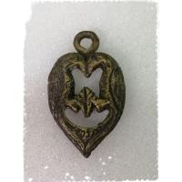 ราคา จี้สาริกาคู่​ เนื้อทองเหลืองเก่า (5235844361)