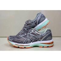 ราคา Asics Gel Nimbus 19 สี : Gray Size : 9.5 US / 41.5 EUR / 26 cm (แนะนำเท้า 25.5 cm) (3700029041)
