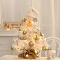 ราคา 19.69 นิ้วโต๊ะชุดต้นคริสต์มาสขนาดเล็กพร้อมไฟ LED สีขาวอบอุ่นตุ๊กตา Santa หมวกต้นไม้ Topper ตารางต้นคริสต์มาสขนาดเล็ก (28315951042)