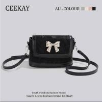 ราคา กระเป๋าถือ Ceekay ของแท้ - กระเป๋าหนังสะพายข้างแบบมีลวดลายพร้อมสายหนังมีโลโก้โบว์ อ่อนโยนและสง่างามคุณภาพสูง Hottrend (42413515604)