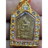 ราคา พระผงพรายเล็กหลวงปู่ทิม วัดละหารไร่จังหวัดระยอง ด้านหลังฝังตะกรุด พร้อมกรอบทองไมครอนฝังพลอยแท้ (45302478210)