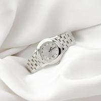 ราคา Used like new✨ Gucci 5500L Silver Dial Lady Size Swiss Made (43019079661)