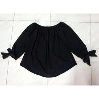ราคา [ส่งต่อ]เสื้อปาดไหล่แขนยาว สีดำ ผูกโบว์ที่แขน น่ารัก สภาพดีมาก! Freesize ส่งฟรี!! ไม่มีบวกเพิ่ม (1389732511)