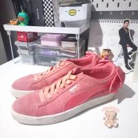 ราคา (PRELOVED) PUMA X BLACKPINK SUEDE BOW WNS SHELL PINK (23819353139)