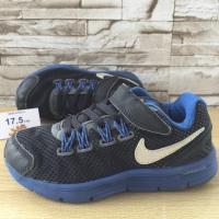 ราคา Nike รองเท้าเด็กมือสอง /วัดด้านใน 17.5cm (6511908175)