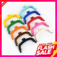 ราคา ขายถูก ปากกระเป๋าปิ๊กแป๊กพลาสติก ปิ๊กแป๊ก สีสดใส ครบทุกสี 8.5ซม. เนื้อพลาสติกอย่างดี ไม่บาง (21847565672)