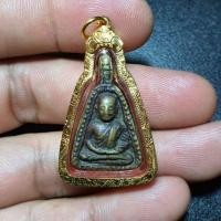 ราคา เหรียญจอบหลวงพ่อเงินวัดบางคลาน พร้อมกรอบทองคำ (14392626343)