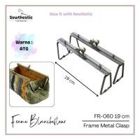 ราคา FR-060 | กระเป๋าสตางค์ กรอบ | กระเป๋ากรอบแฮนด์เมด | โลหะจับมือล็อคกรอบ | กรอบวินเทจ – 19CM (55052781909)
