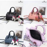 ราคา Karaya Thazava แบรนด์แท้ Size กว้าง 8” สูง 5 ฐาน 4” นิ้ว ❤️ กระเป๋า Karaya แบรนด์แท้ ทรงหมอน ใบเล็กน่ารัก สไตล์คุณหน (13016351297)