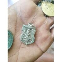 ราคา หลวงปูทวดหลังอาจารย์ทิม วัดช้างให้ปี44 (24035564856)