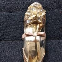 ราคา รองเท้า Cinderella มือสอง + Dos (41626371385)