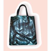 ราคา กระเป๋า COCO LONDON สีเขียวเลื่อม (23361054762)