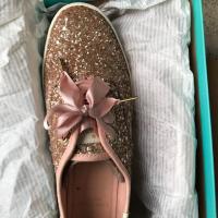 ราคา รองเท้าผ้าใบ keds size 38 (1338168995)