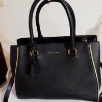 ราคา Charles & keith แท้จากช็อป สีดำ ใบใหญ่ ตัดขอบสีทอง (782065490)