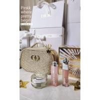 ราคา เซ็ตของขวัญ DIOR The Natural Glow Ritual - Holidays 2025 Limited Edition เซ็ตลิปบาล์ม ลิปกลอส ครีมบำรุงผิว พร้อมกระเป๋า (42026039927)