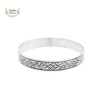 ราคา กำไลถมเงินแท้แบบสวมลายกนก (28561116932)