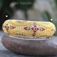 ราคา กำไลข้อมือ กำไรชุบเงิน กำไลลายฉลุ กำไลปั่มลายรมดำ กำไล ปั้มลาย ดอกจิก งดงาม ขนาด 19 cm. วินเทจ (19934349902)