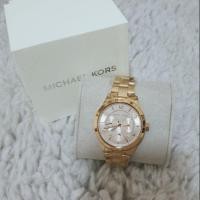 ราคา นาฬิกาของแท้Michael Kors 33mm. Runway Rose Gold-tone ของใหม่ MK6589 (3536308635)