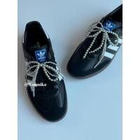 ราคา สไตล์เกาหลี อิน ซอก แฟชั่นแฟชั่นเฉพาะโบว์เงินรองเท้าอุปกรณ์เสริมรองเท้ากีฬาตกแต่งรองเท้าดอกไม้ลูกปัด (24228899506)