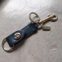 ราคา พวงกุญแจ Coach แท้ สภาพสวย (26058390206)