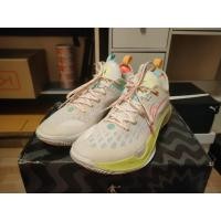 ราคา รองเท้าบาส(มือสอง)size9.5/43 (26189514817)