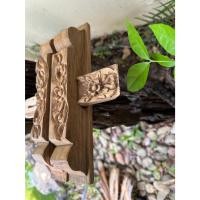 ราคา กลอนประตู กลอนไม้สัก ยาว10 นิ้ว กว้าง 3นิ้วหนา2นิ้ว กลอนประตูโบราณ กลอนประตูไม้ กลอนไม้โบราณ บ้านทรงไทย สลักประตูไม้สัก (11119641623)