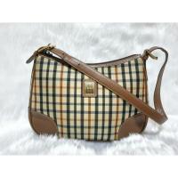 ราคา กระเป๋าแบรนด์ DAKS แท้ 100% (9503392386)