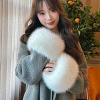 ราคา เสื้อกันหนาวแขนยาวมีสายรัดข้อมือยืดหยุ่น ทำจากขนแกะเทียม สวมใส่แล้วอบอุ่นและสะดวกสบาย (54804034011)