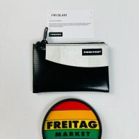 ราคา กระเป๋าFREITAGของแท้ รุ่น F05 BLAIR B&W (57700094945)
