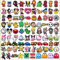 ราคา การ์ตูน 1 ชิ้น Disney, Marvel, Sanrio รองเท้า charms PVC อุปกรณ์เสริมสวนรองเท้าตกแต่ง DIY ที่ถอดออกได้รองเท้าหัวเข็มขัดเด็ก X-mas ของขวัญ (47650284549)