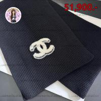 ราคา [พร้อมส่ง]: New!! Chanel Scarf ‼️ก่อนกดสั่งรบกวนทักมาเช็คสต๊อคก่อนนะคะ‼️ (40971906715)