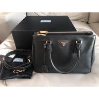 ราคา ส่งต่อ มือสอง ของแท้ % กระเป๋า Prada สภาพใช้งาน ตามรูป (18513296113)