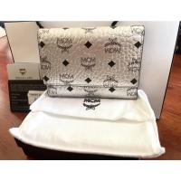 ราคา กระเป๋ายี่ห้อ MCMแท้100%อุปกรณ์ครบ ส่งฟรี!!! (15007470499)
