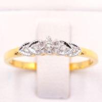 ราคา Happy Jewelry แหวนชู บ่าข้างเป็นรูปหัวใจซ้อนกันสวยๆ เพชรแท้ ตัวเรือนทองแท้ 37.5% (9K) ME862 (27122805760)