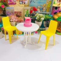 ราคา โต๊ะเก้าอี้Barbieมือสองน่ารักๆไม่รวมของบนโต๊ะค่ะ (56151174089)
