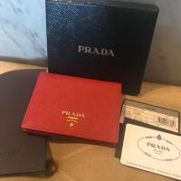ราคา Used like NEW! Prada Saffiano wallet (1249361179)