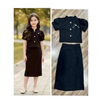 ราคา ชุดไทยจิตรลดา (เนื้อผ้าไหมจิตรลดา)กระโปรง+เสื้อ แต่งกระดุมดอกไม้ แถมโบว์ติดเสื้อ (46851104045)