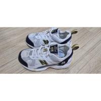 ราคา (มือสอง) รองเท้าผ้าใบเด็ก new balance รุ่น878 (40176326721)