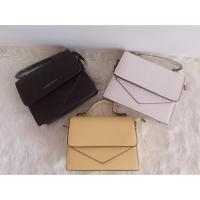 ราคา กระเป๋าแบรนด์ charles&Keith (2463995920)