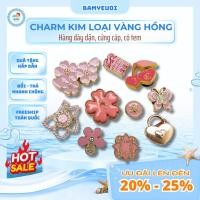 ราคา โลหะ เสน่ห์ จิ๊บบิทซ์ ติดรองเท้าโลฟเฟอร์และกระเป๋าถือสติกเกอร์โลหะสีชมพูติดรองเท้าแตะสําหรับเด็กผู้หญิงและผู้หญิง (49903287032)