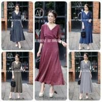 ราคา เดรสคอวี แขนยาว เนื้อผ้าดี เสื้อและกระโปรงมีกากเพชร (2865551000)