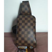 ราคา Lv geronimos dc03 สภาพ85% แท้100% (2685169847)