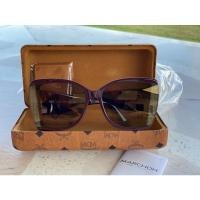 ราคา ✈️พร้อมส่ง แว่นตากันแดด MCM ของแท้นะคะ‍♀️‍♀️ (21053596165)