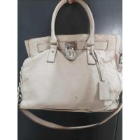 ราคา กระเป๋า michael kors สีขาว (28774840076)